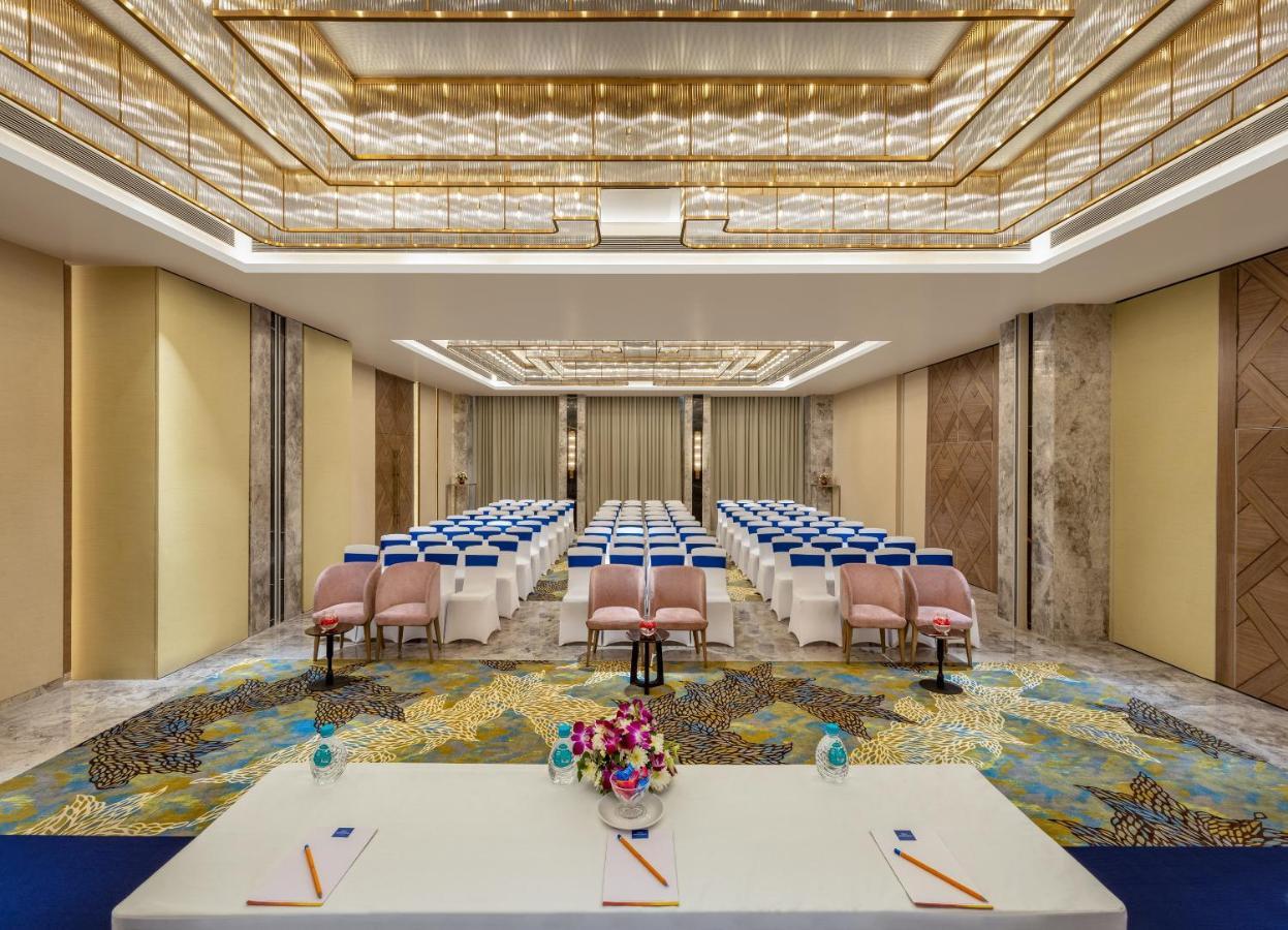 Bellevue Sarovar Premiere 朱纳格特 外观 照片