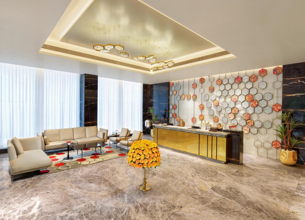 Bellevue Sarovar Premiere 朱纳格特 外观 照片